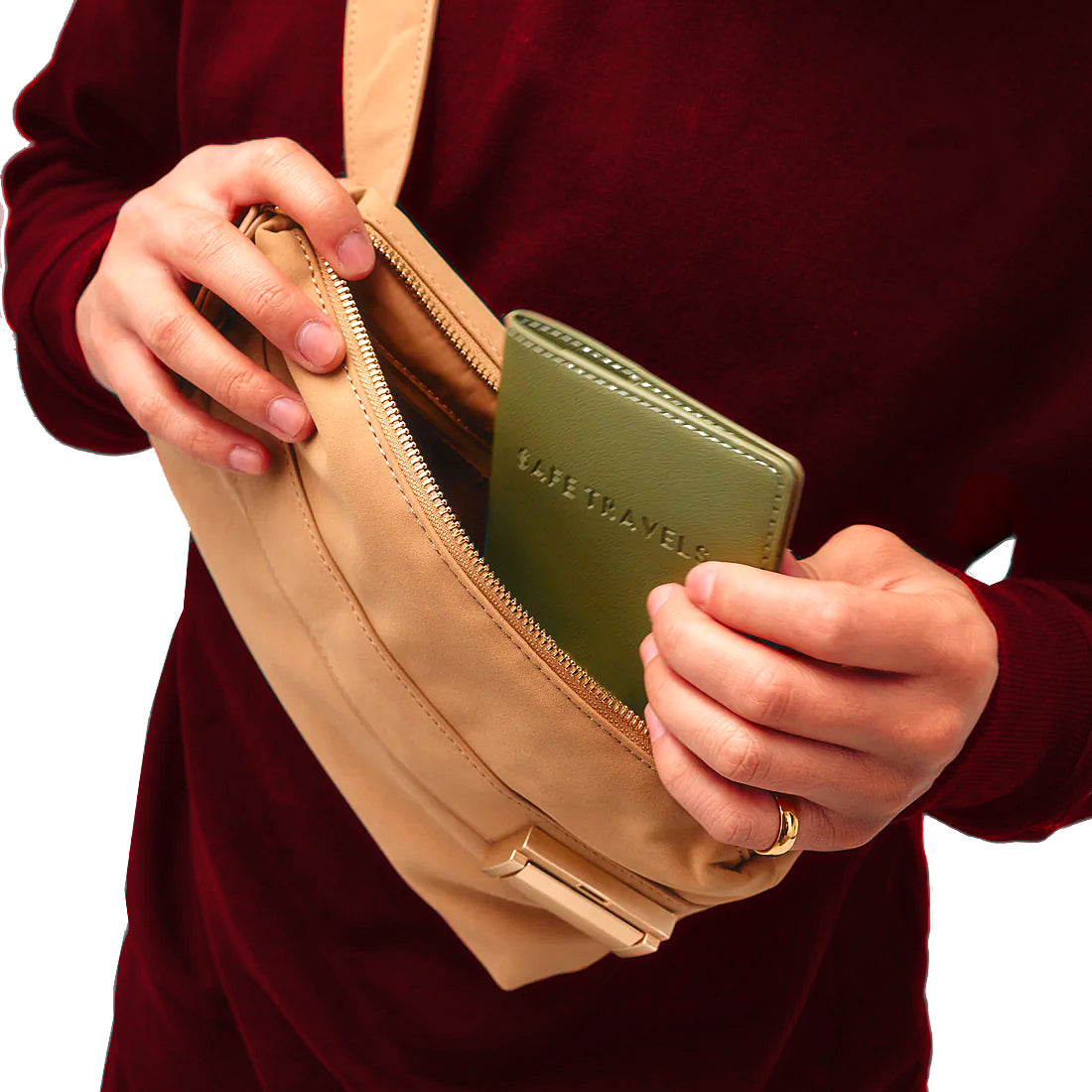 Passport Hydable Wallet
